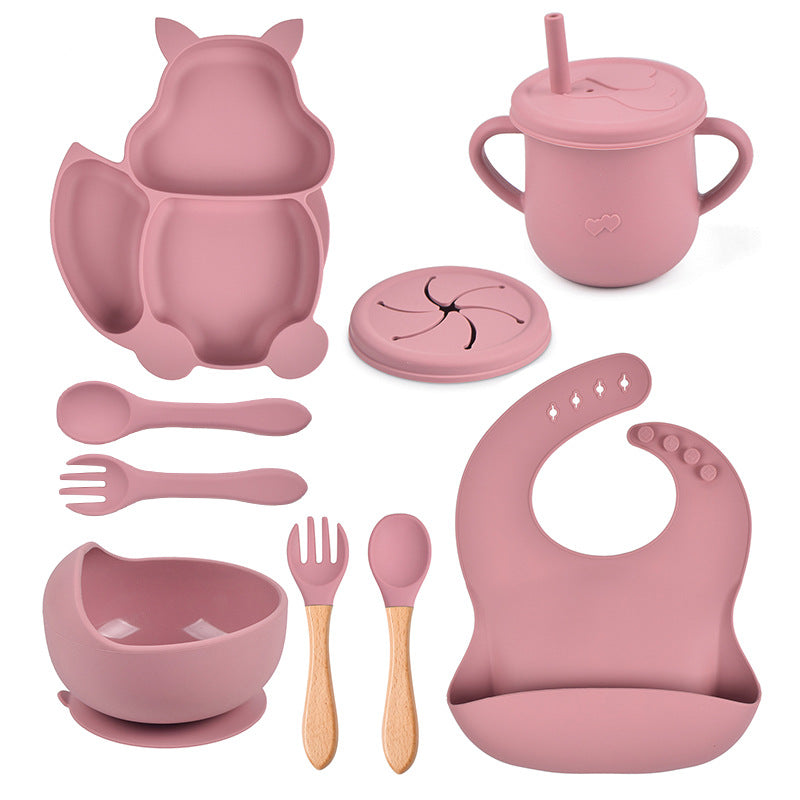 Silicone Tableware Set for Baby's First Foods: Suction Bowl, Spoon, and Divided Plate