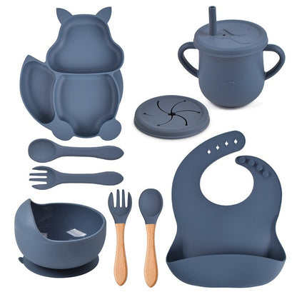 Silicone Tableware Set for Baby's First Foods: Suction Bowl, Spoon, and Divided Plate