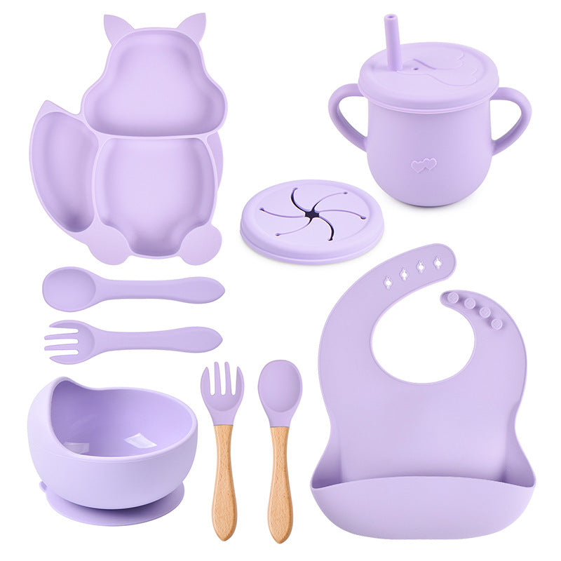 Silicone Tableware Set for Baby's First Foods: Suction Bowl, Spoon, and Divided Plate