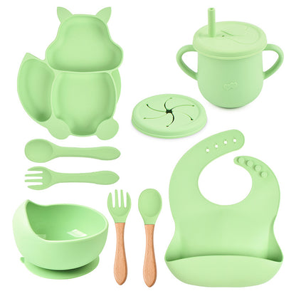 Silicone Tableware Set for Baby's First Foods: Suction Bowl, Spoon, and Divided Plate