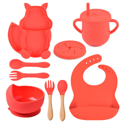 Silicone Tableware Set for Baby's First Foods: Suction Bowl, Spoon, and Divided Plate