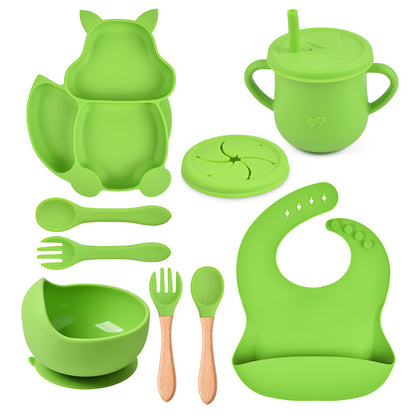Silicone Tableware Set for Baby's First Foods: Suction Bowl, Spoon, and Divided Plate