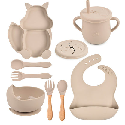 Silicone Tableware Set for Baby's First Foods: Suction Bowl, Spoon, and Divided Plate
