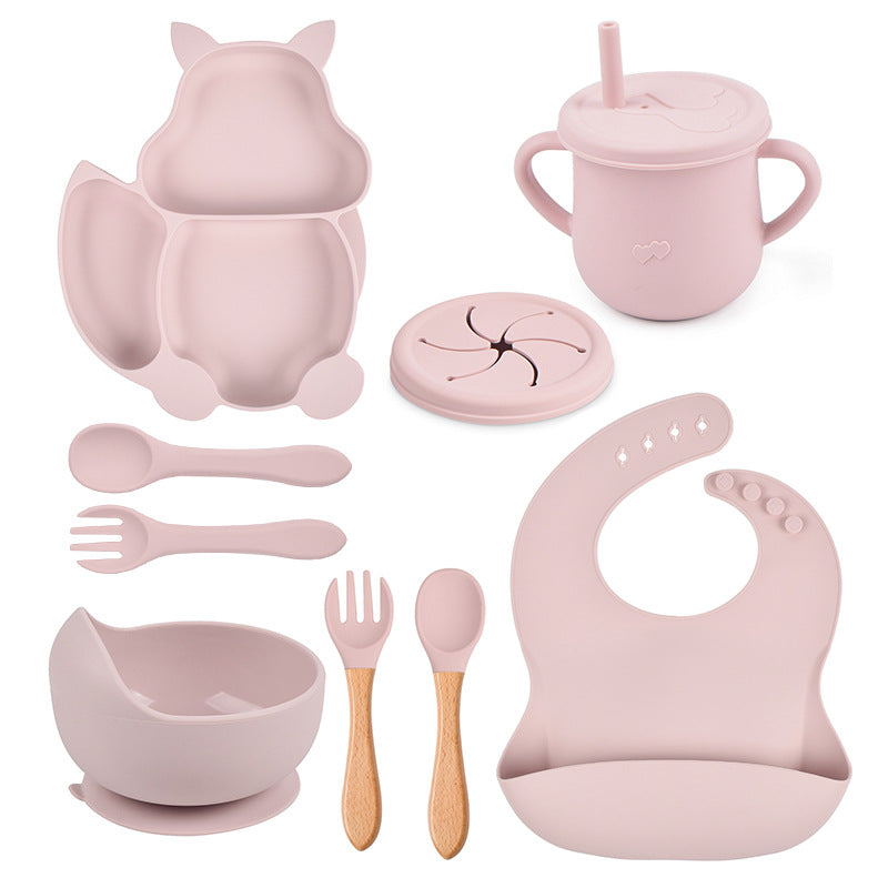 Silicone Tableware Set for Baby's First Foods: Suction Bowl, Spoon, and Divided Plate